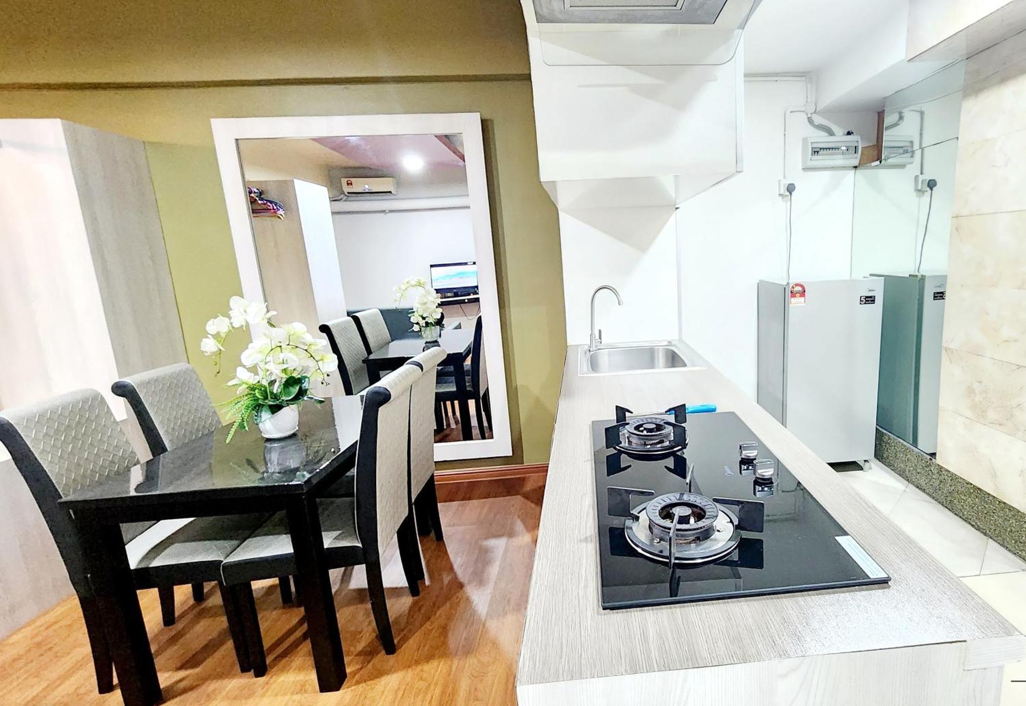 Holiday Hostel Klcc, Kuala Lumpur
